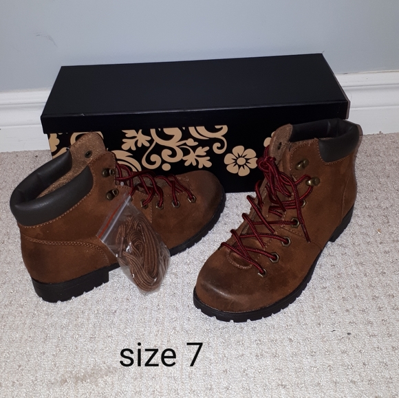 American Eagle Boots